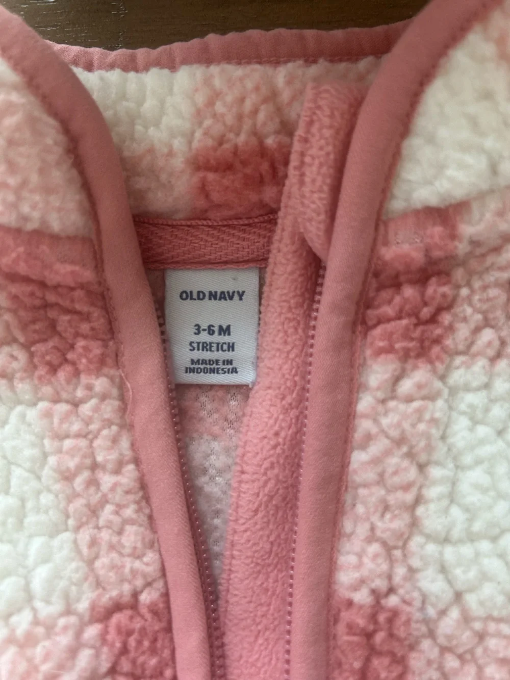 3-6M Bundle of sweatshirts/vest